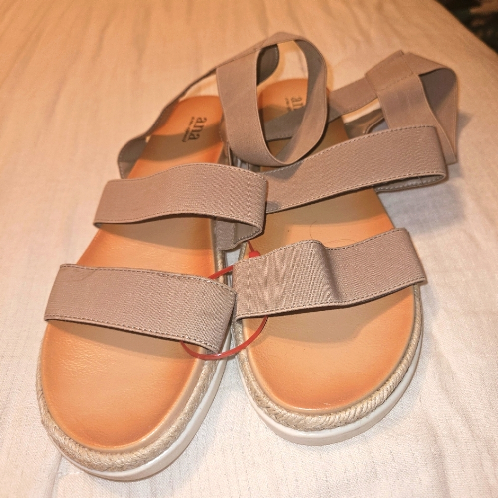 Ana Nude / Tan Sandals 11